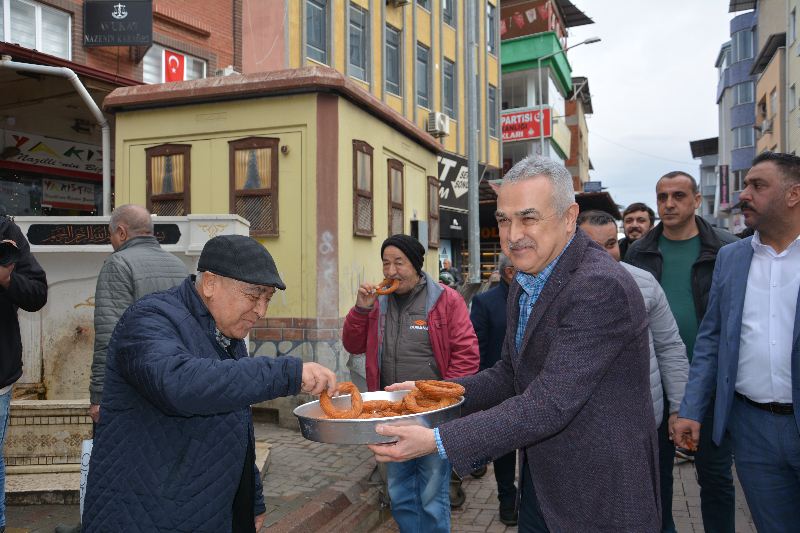 Nazilli'de Mustafa Savaş'a sevgi seli...